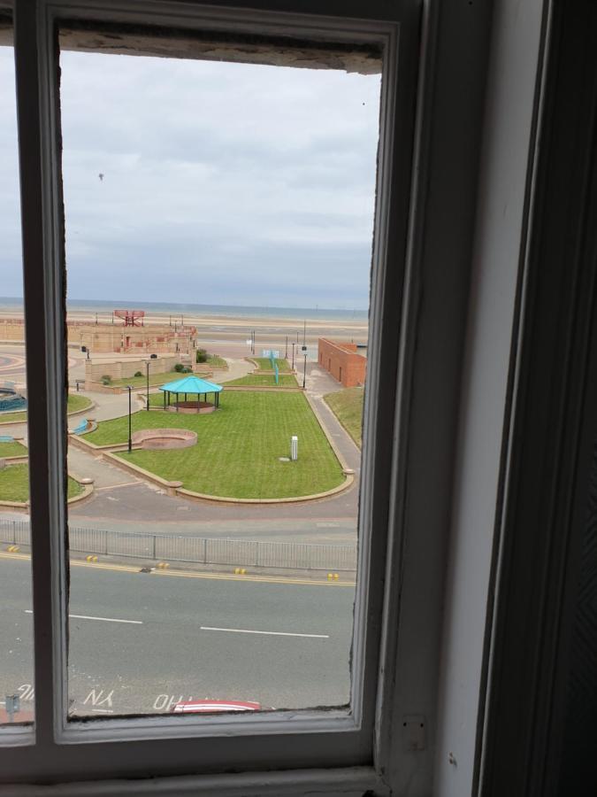 Sand Beach Hotel Rhyl Eksteriør billede